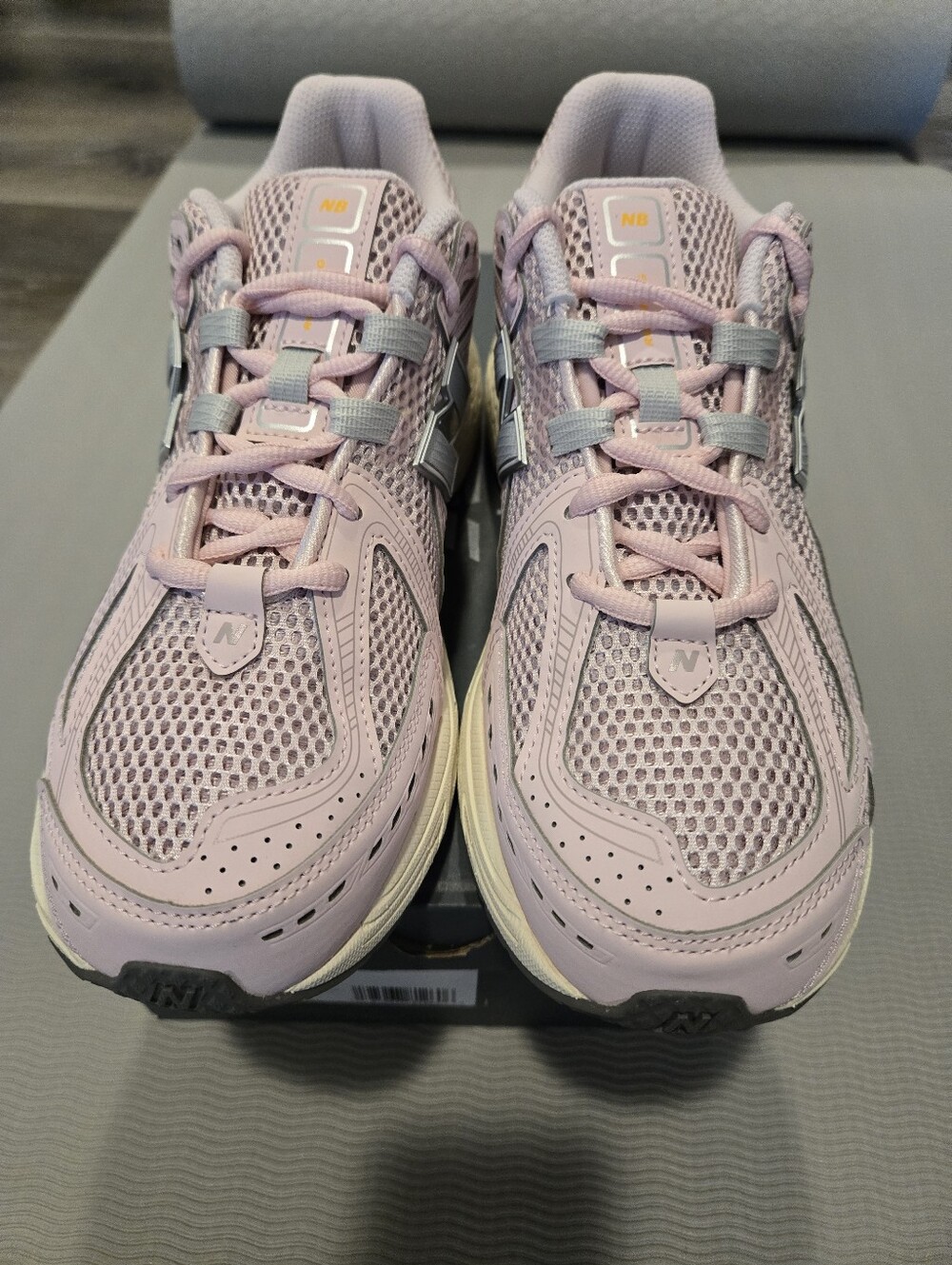 New Balance 1906 Womens 8.5/Youth 7 Shoes NWT - Picture 3 of 8